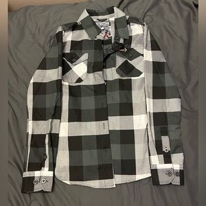 Dixxon Brand Black & White flannel; Size Small; barely worn